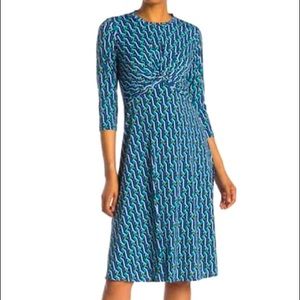 Donna Morgan Twist Front Printed Dress 2